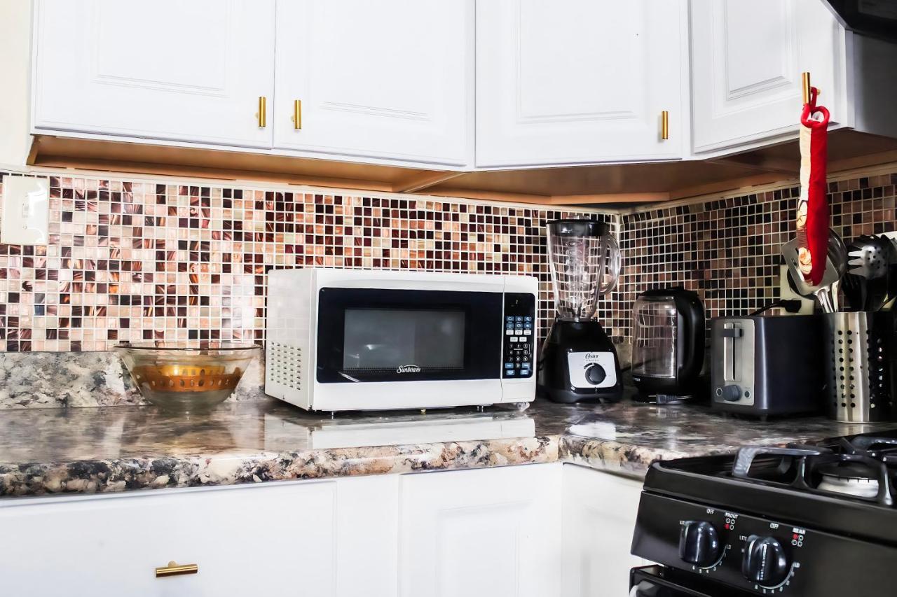 Cozy City Retreat Near Downtown Indianapolis- Private Bedroom Екстер'єр фото