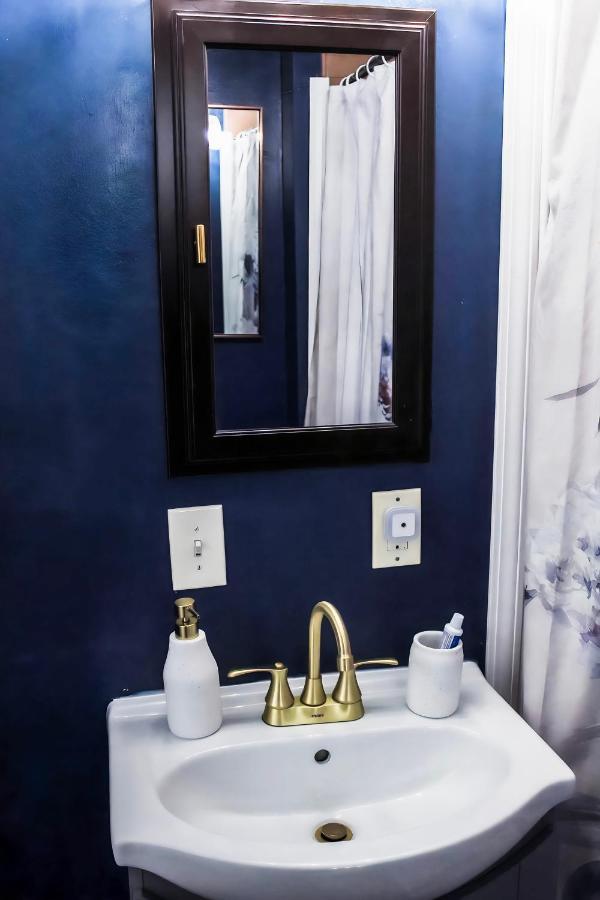 Cozy City Retreat Near Downtown Indianapolis- Private Bedroom Екстер'єр фото