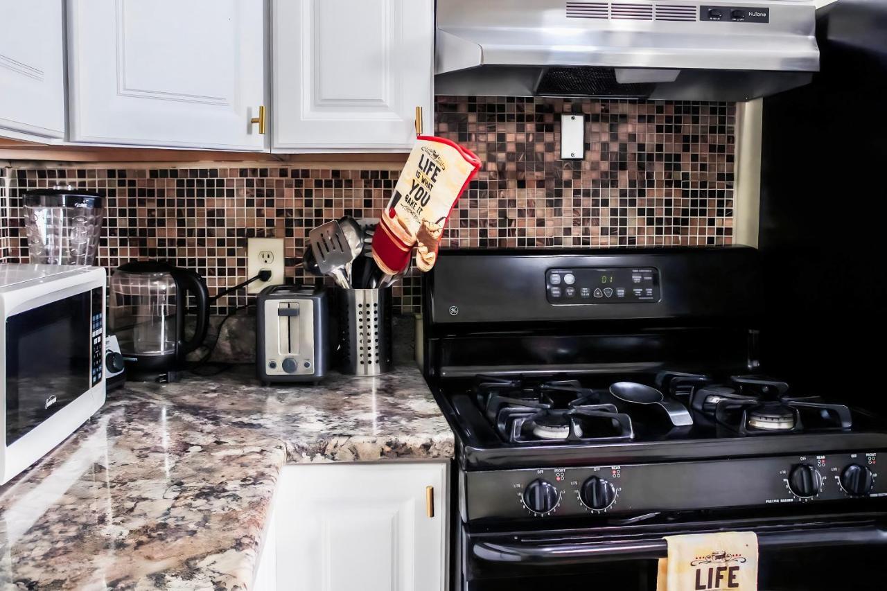 Cozy City Retreat Near Downtown Indianapolis- Private Bedroom Екстер'єр фото