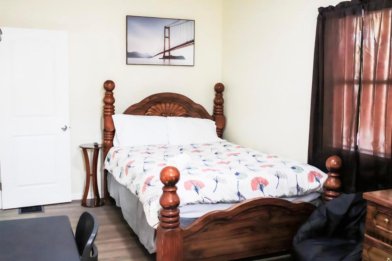 Cozy City Retreat Near Downtown Indianapolis- Private Bedroom Екстер'єр фото