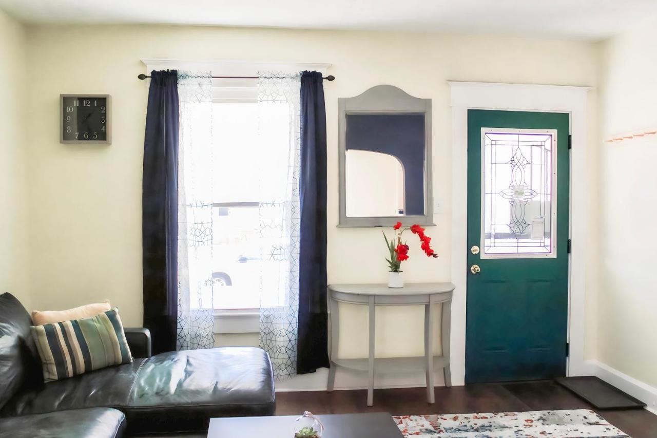 Cozy City Retreat Near Downtown Indianapolis- Private Bedroom Екстер'єр фото