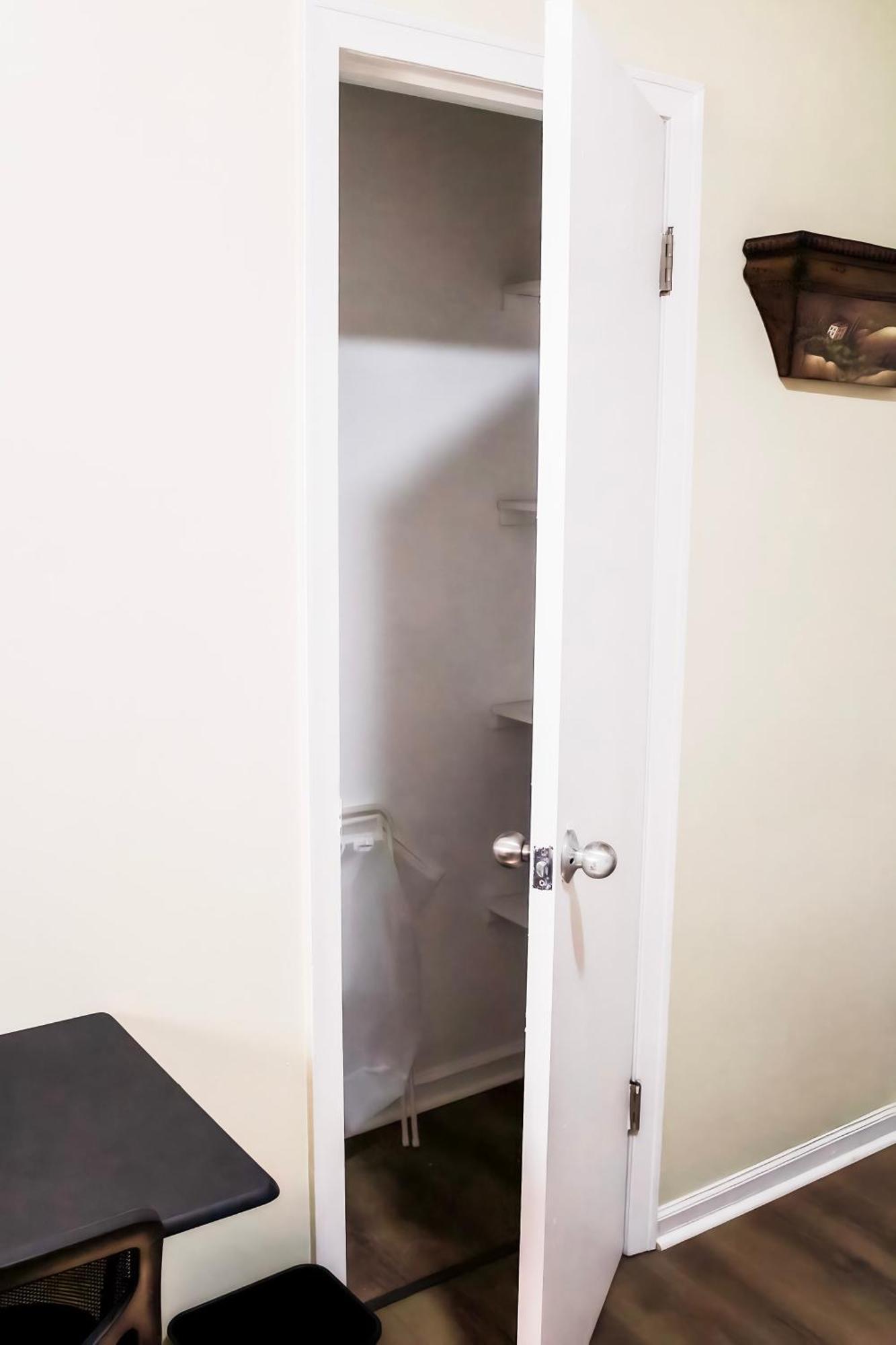 Cozy City Retreat Near Downtown Indianapolis- Private Bedroom Екстер'єр фото
