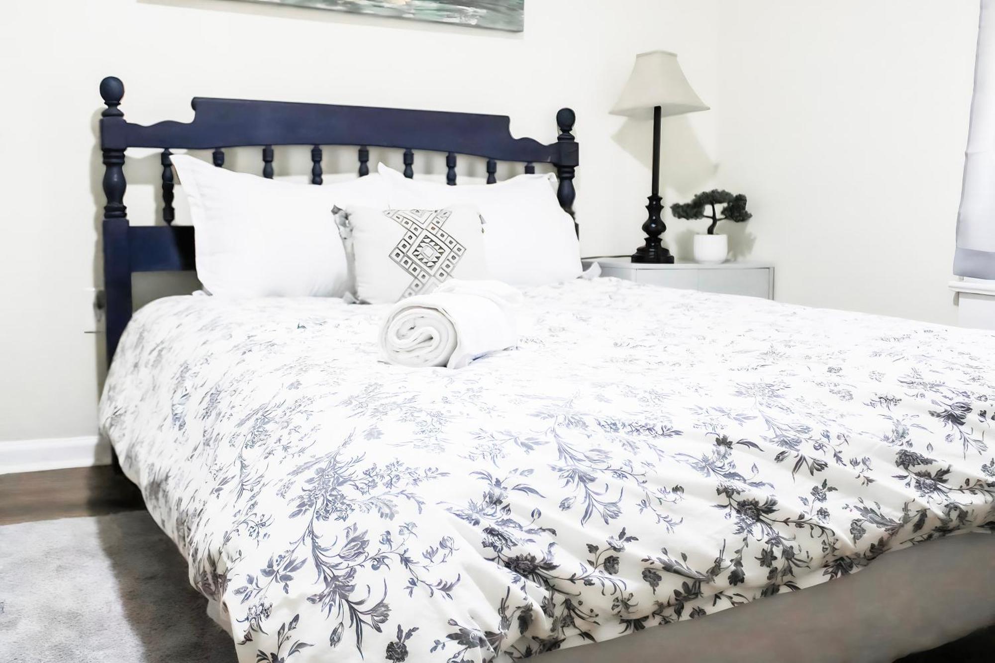 Cozy City Retreat Near Downtown Indianapolis- Private Bedroom Екстер'єр фото